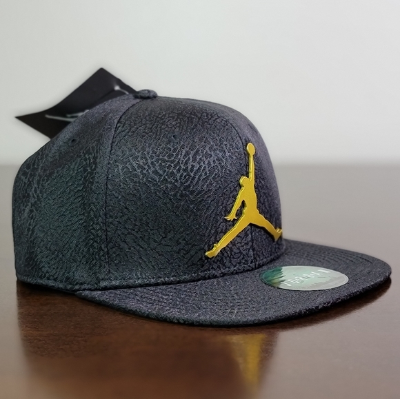 Retro Black Cement Gold Hat Cap 
